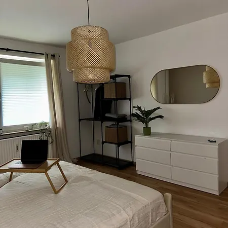 Stadtnahe 2-zimmer-wohnung In 아파트